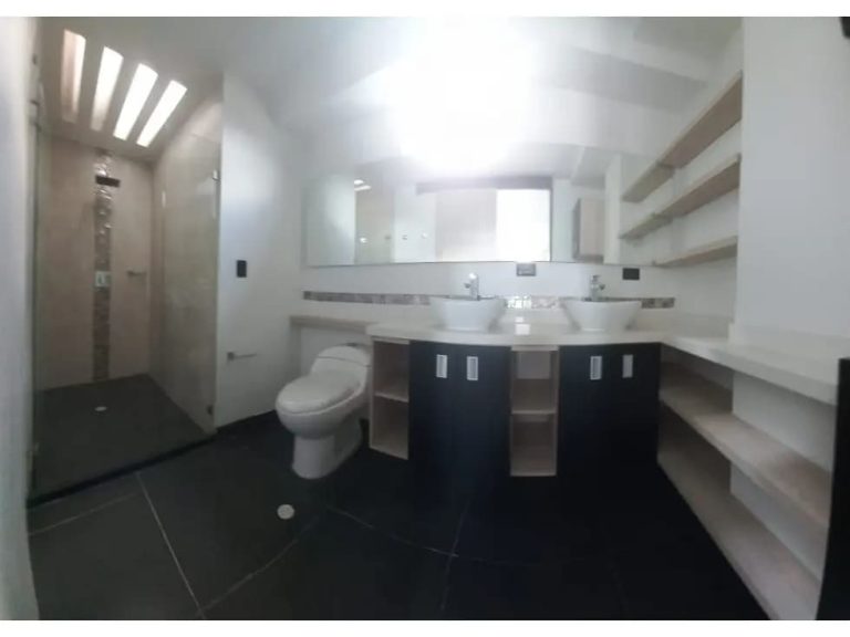 Arriendo apartamento penthouse San Patricio