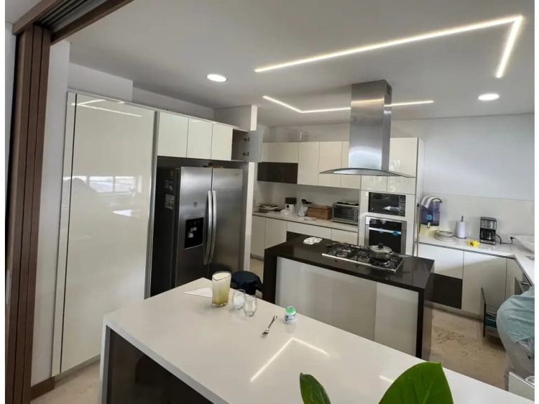 Arriendo de apartamento duplex en Pance