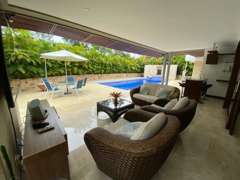 Casa en arriendo en Pance Cali