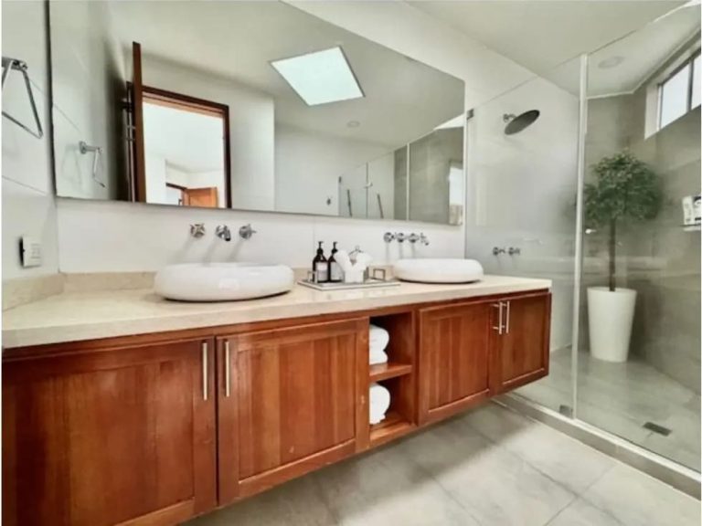 Lujoso Apartamento en arriendo en Santa Rita Cali