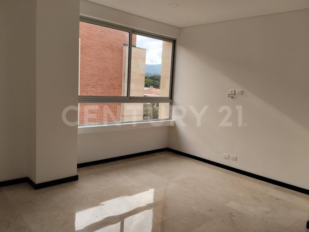APARTAMENTO EN ALQUILER CIUDAD JARDIN CON TERRAZA 10 667d8989ead1c.jpg