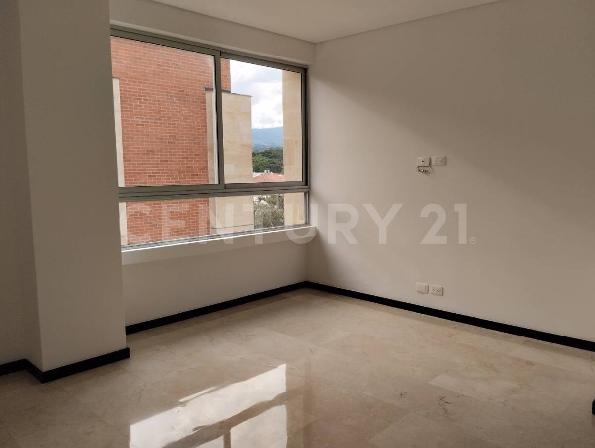 APARTAMENTO EN ALQUILER CIUDAD JARDIN CON TERRAZA 13 667d899b36154.jpg