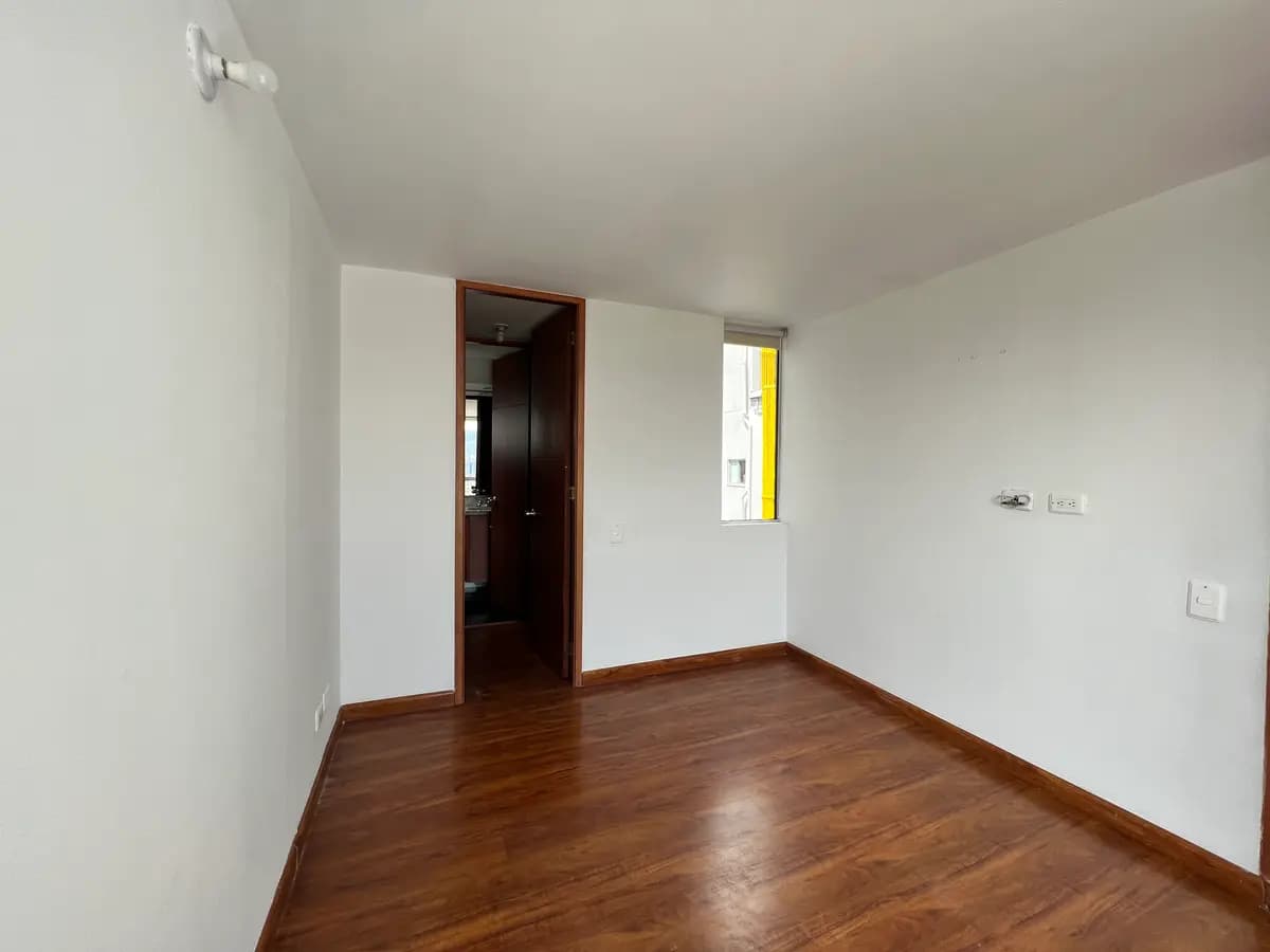 Penthouse en Arriendo en San Cipriano 14 Penthouse en Arriendo en San Cipriano4