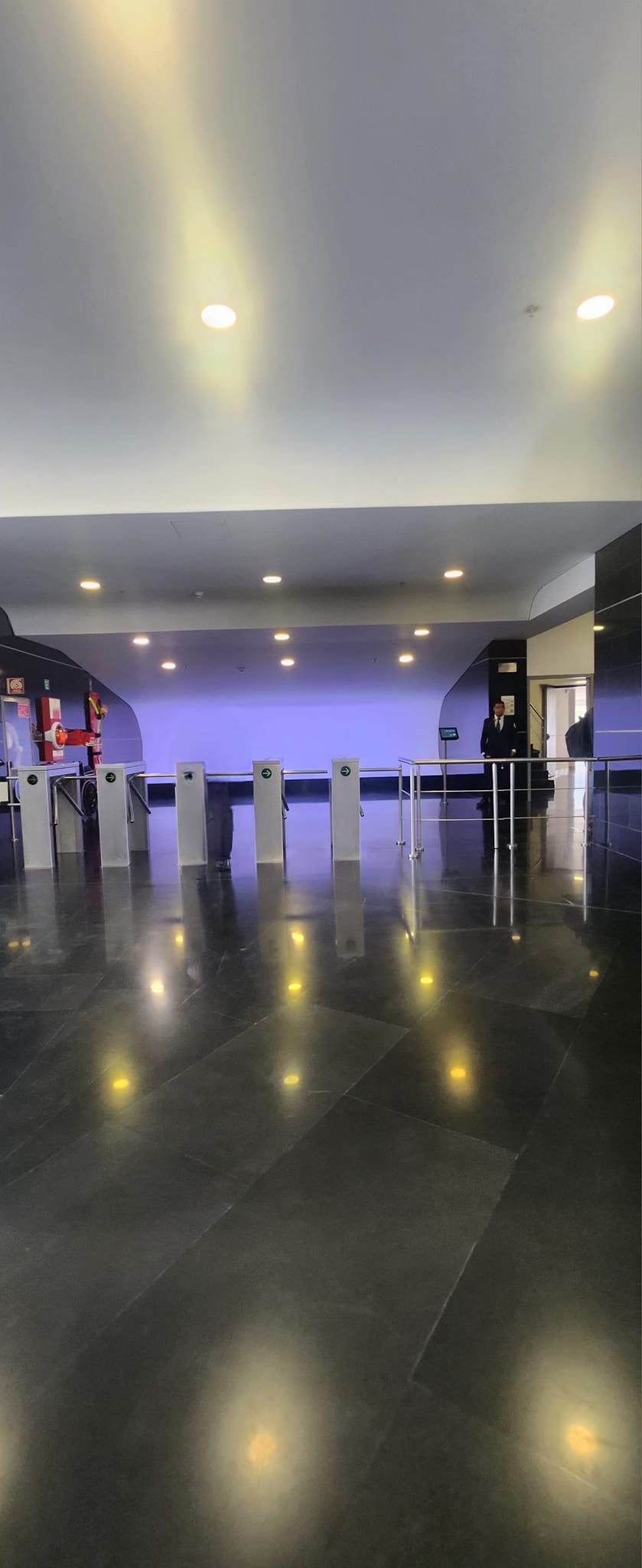 OFICINA EN ARRIENDO, SECTOR SANTA BARBARA, USAQUEN 8 17874120240507074903.jpg