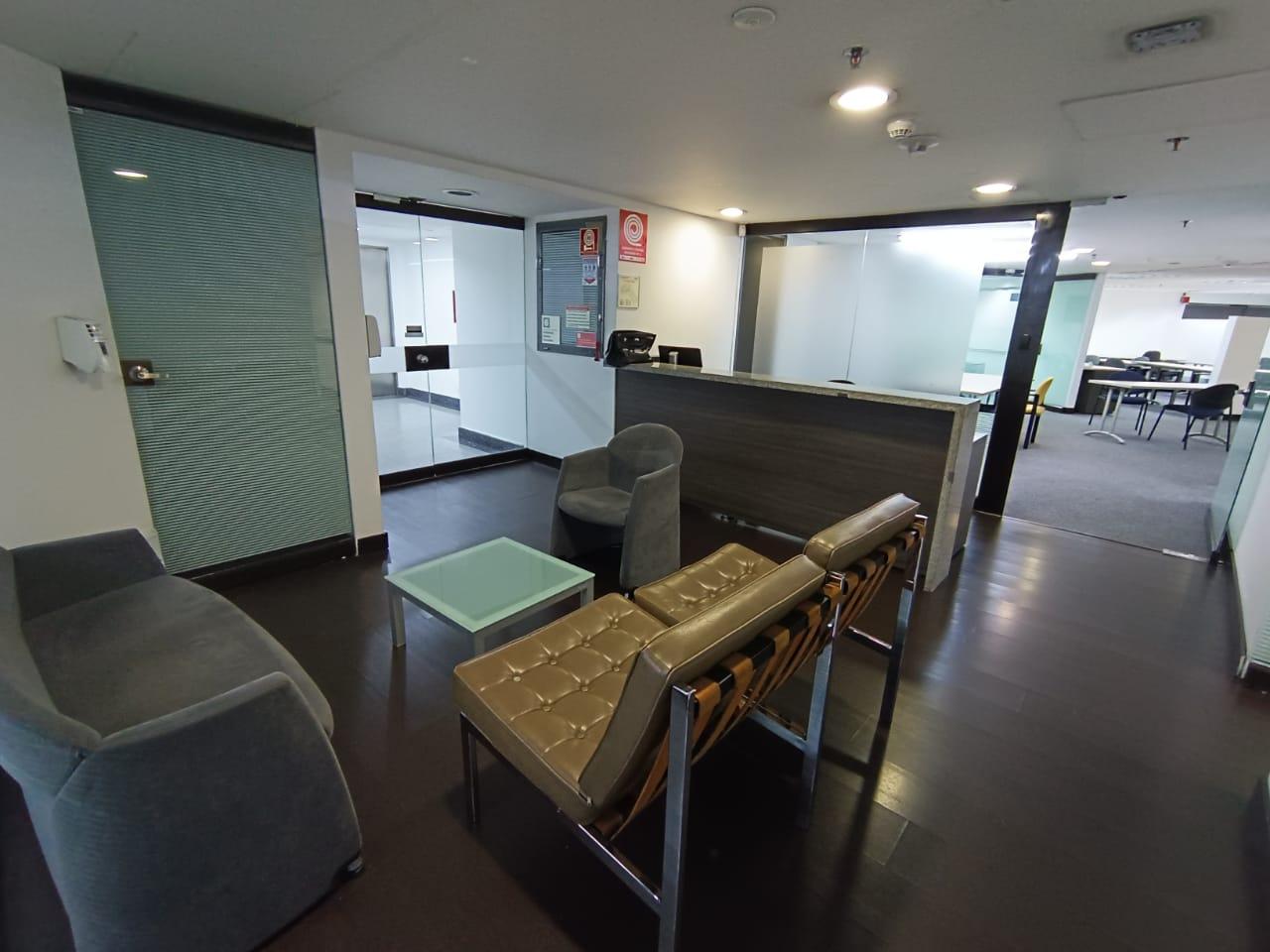 Apartamento duplex en arriendo en la Calleja