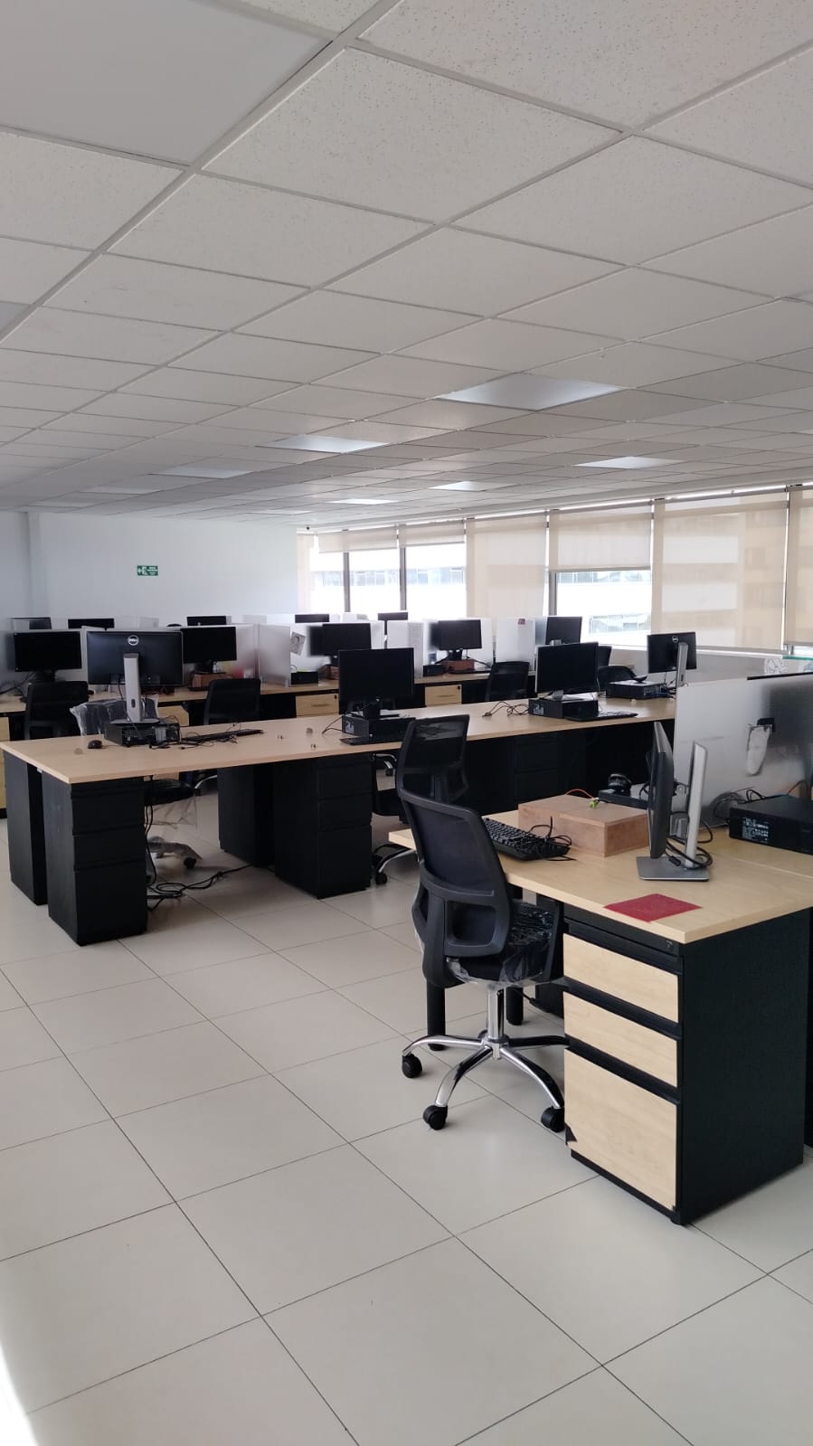 OFICINA 216 M2 EN ARRIENDO, CENTRO INTERNACIONAL 1 178742520240805070722.jpeg