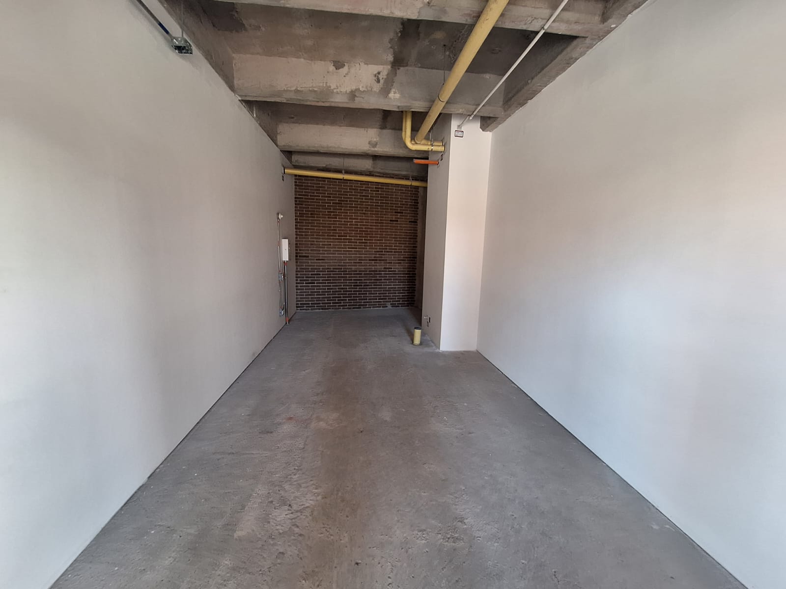 BODEGA EN ARRIENDO, ZONA INDUSTRIAL, MONTEVIDEO