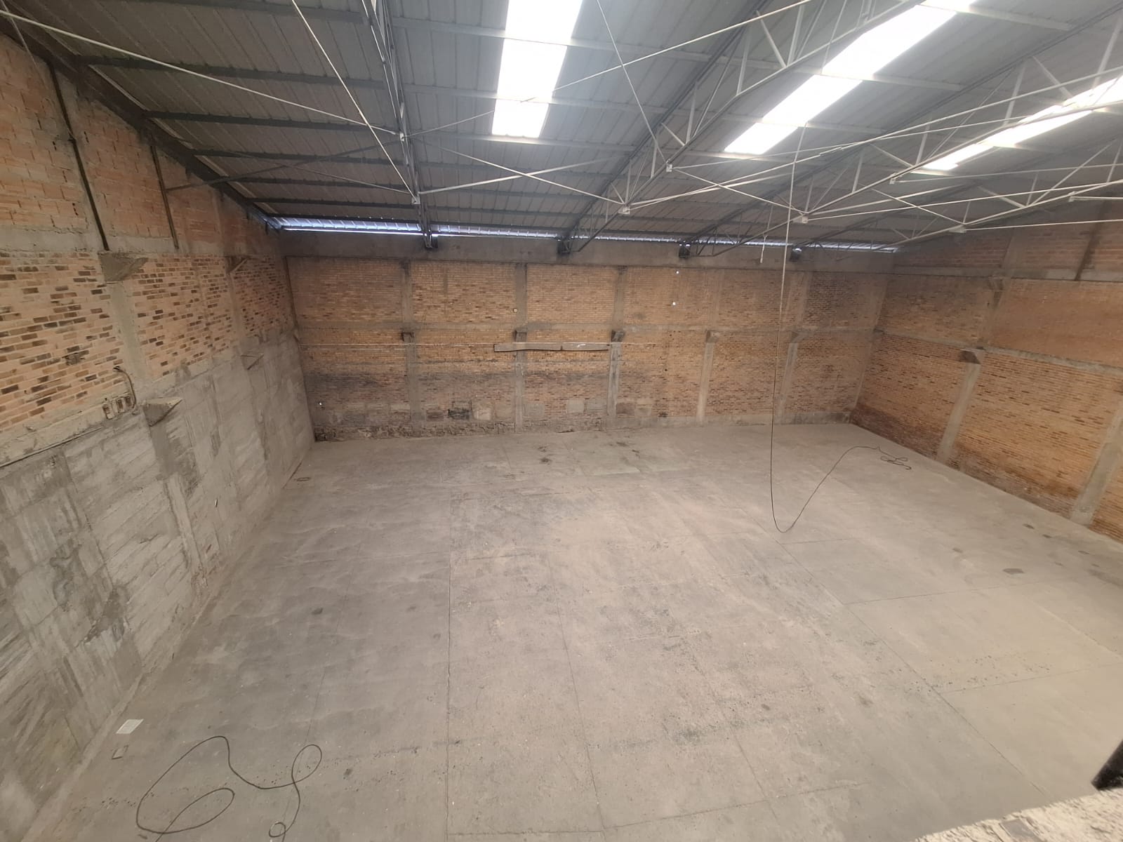 Amplia Bodega en arriendo Soacha vía principal 1250 m² 4 178743320250408012526.jpeg