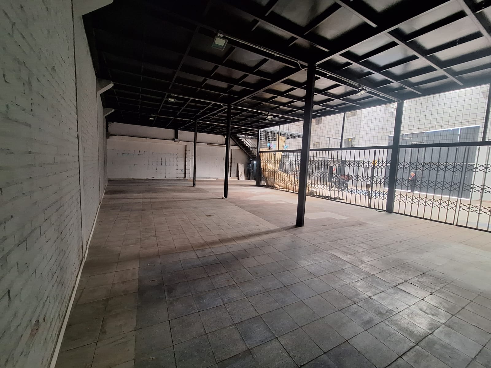 Amplia Bodega en arriendo Soacha vía principal 1250 m² 9 178743420250408012526.jpeg