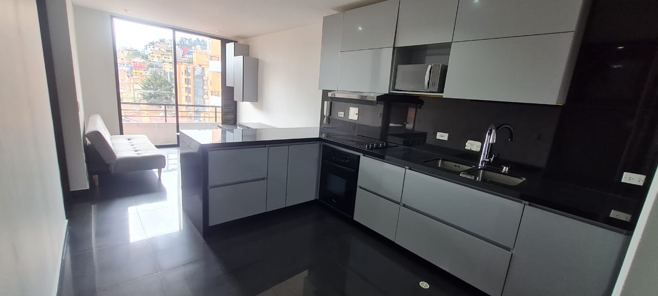 ARRIENDO OFICINA CHICO 698 M2 SECTOR NORTE BOGOTA D.C
