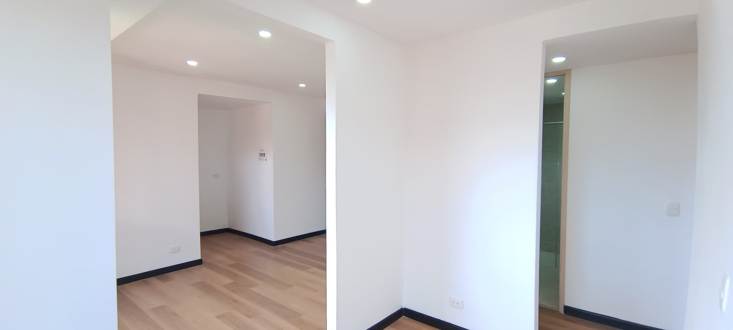 Apartamento en arriendo para estrenar Chia $1.300.000 8 145411220250527095509.jpeg