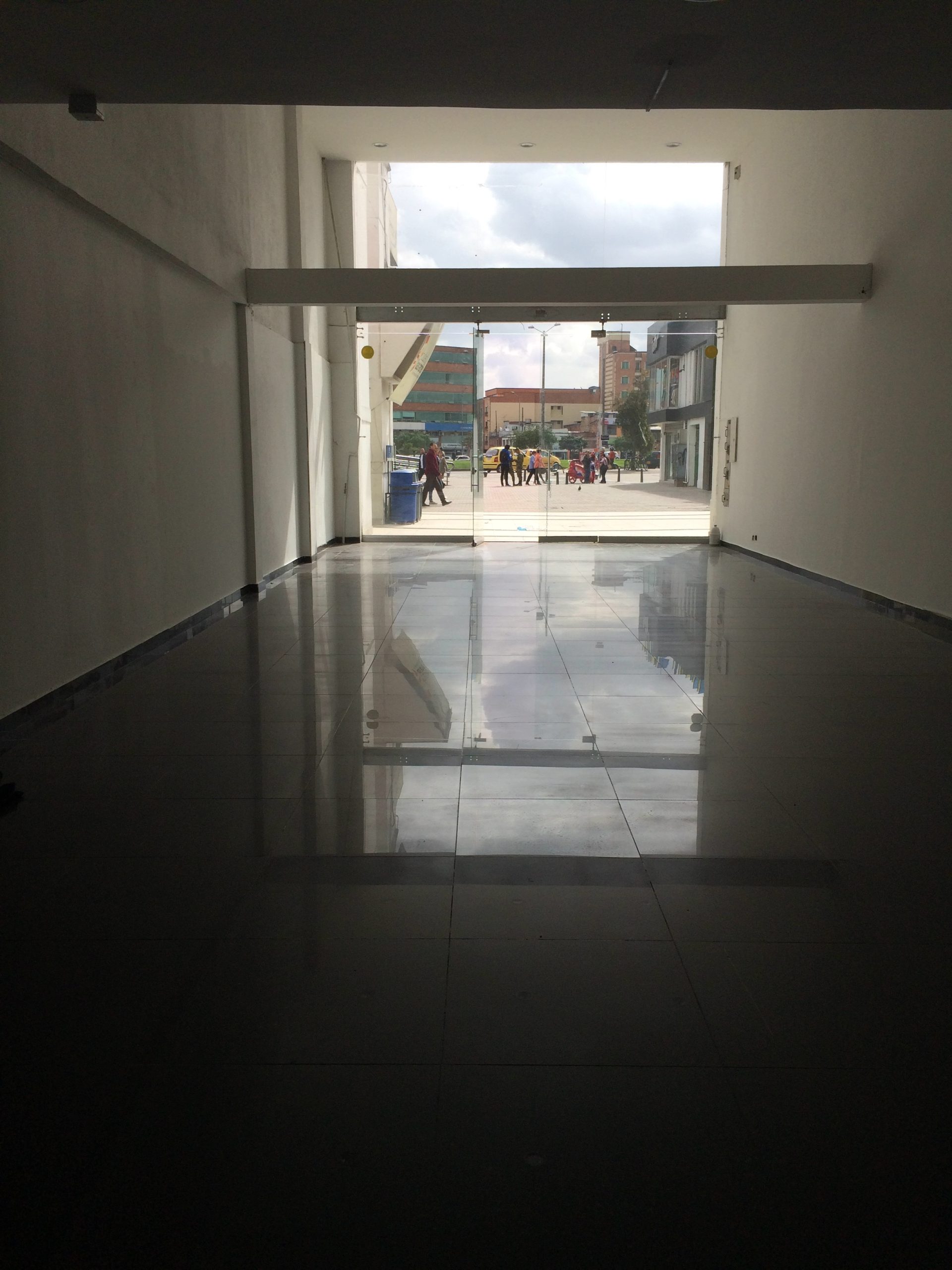 Oficina en Arriendo en Chicó – 143 m² 4 Parqueaderos Exclusivos