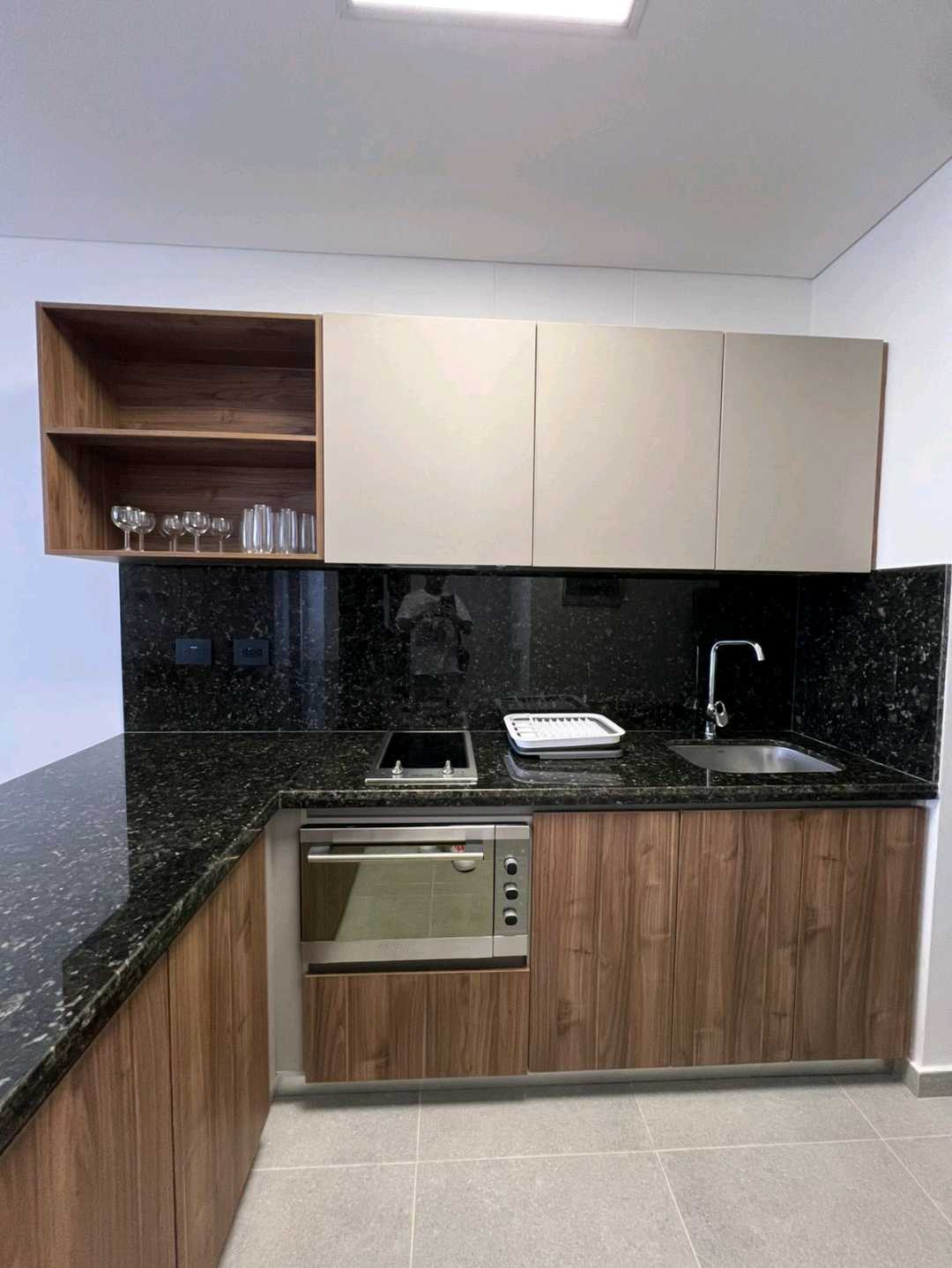 RENTO APARTAMENTO EN GALICIA PEREIRA