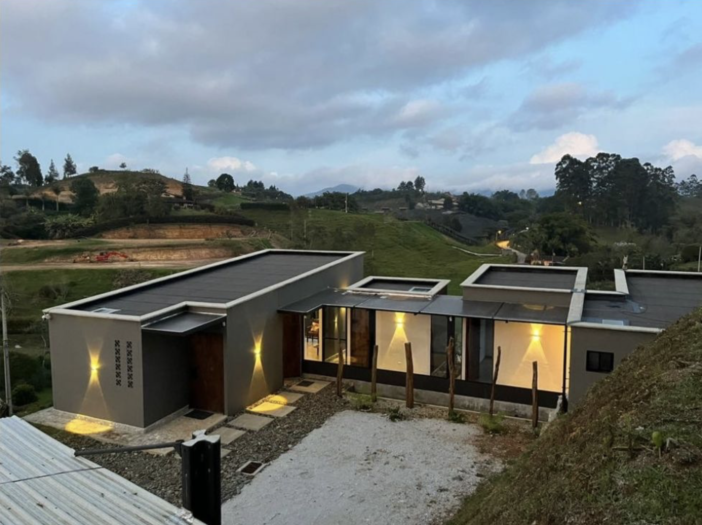 FINCA PARA ARRIENDO EN LA PARCELACIÓN EL YARUMO EN LA CEJA.