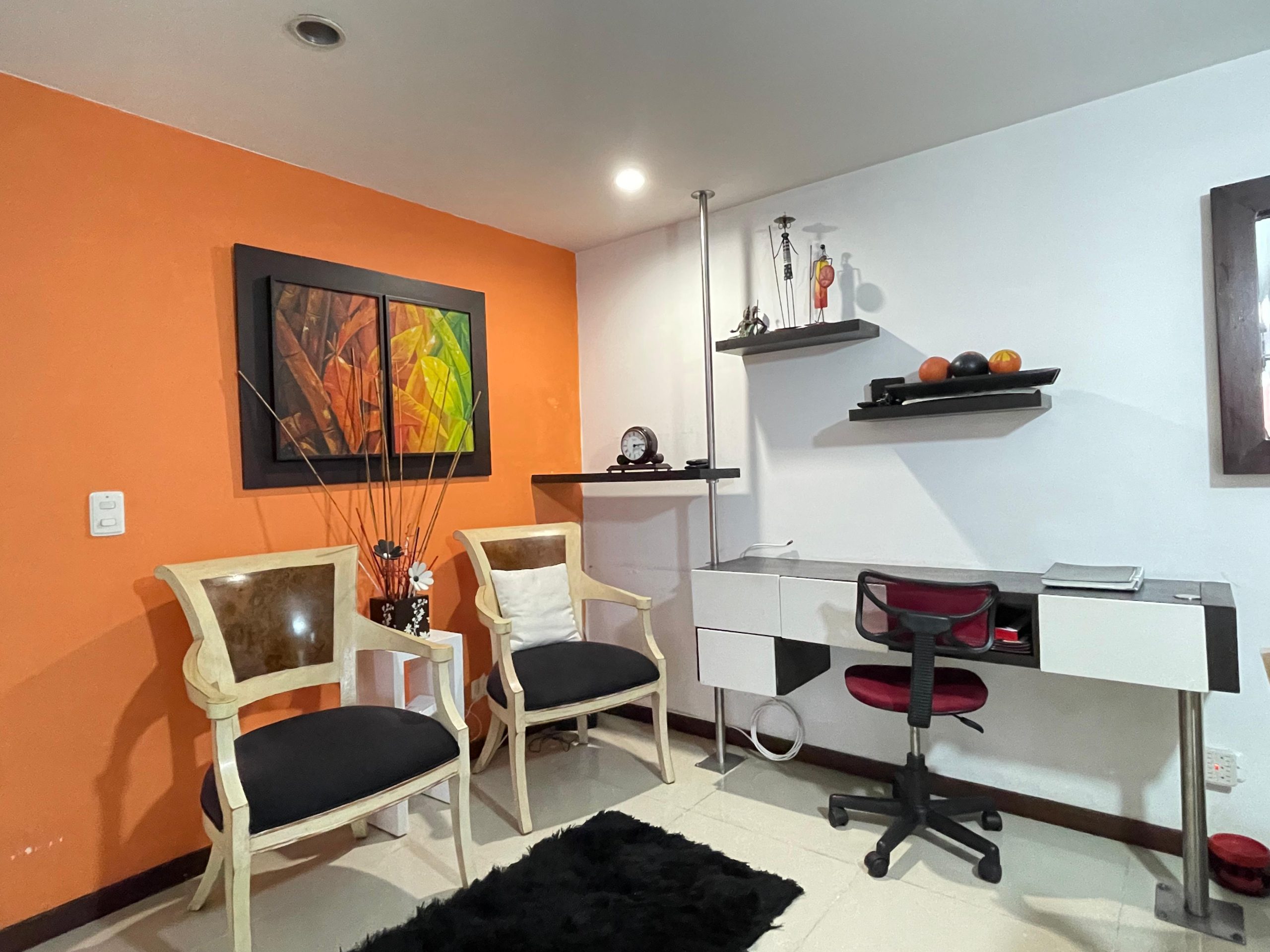 Arriendo habitación para mujer en Penthouse Sector Las Vegas Poblado