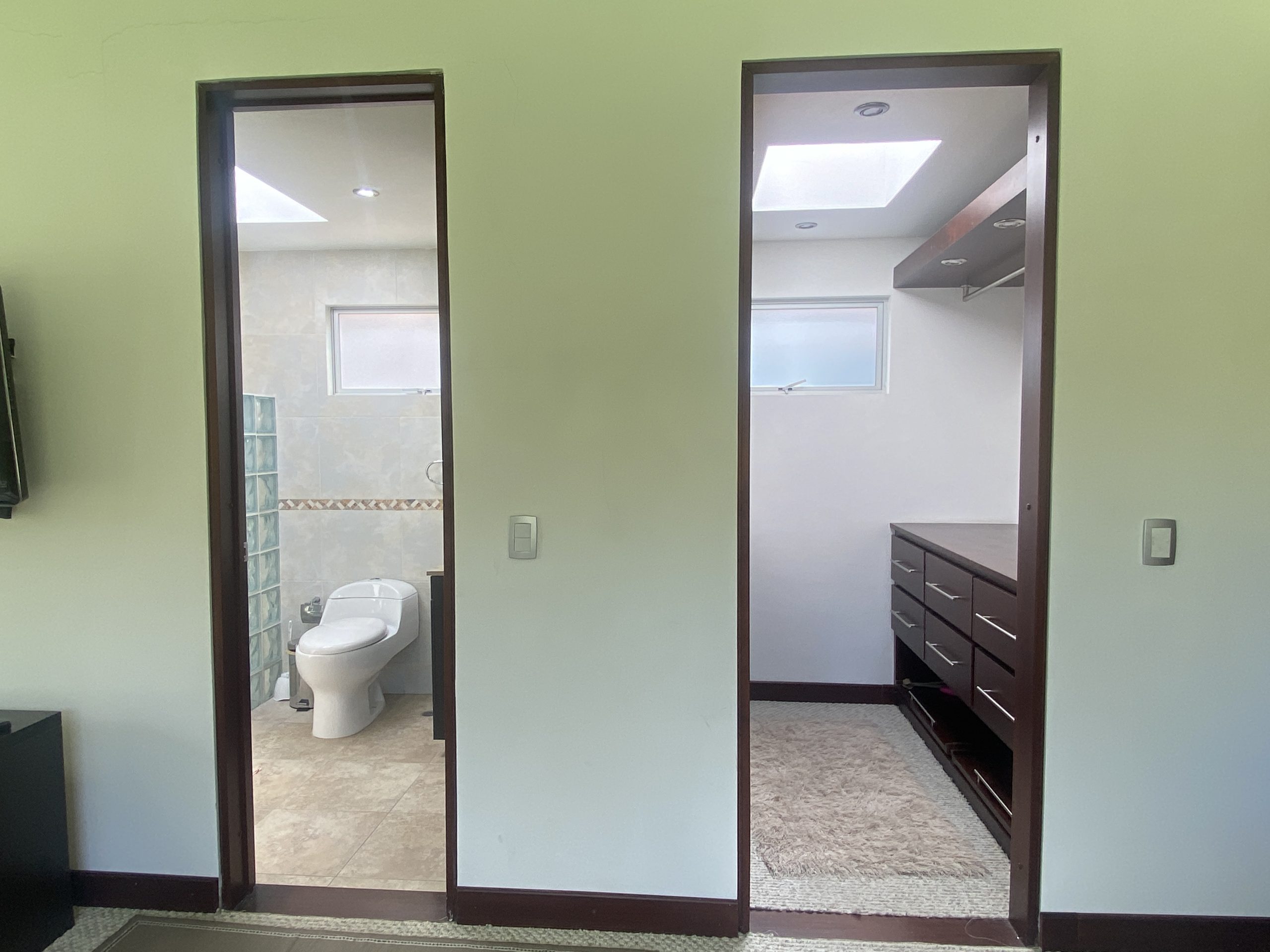 Venta y/o arriendo casa campestre 356m2 en un solo nivel más altillo