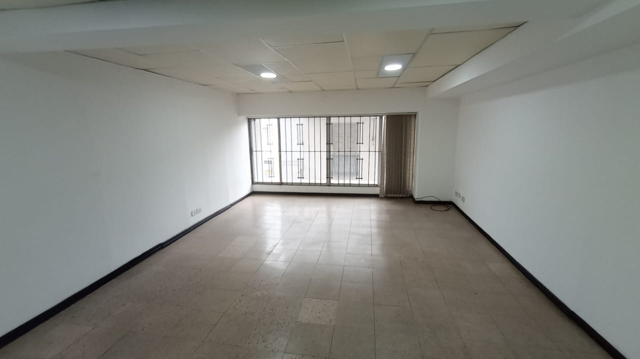 OFICINA EN ARRIENDO EN EL CENTRO DE MANIZALES | ARRIENDOS MANIZALES