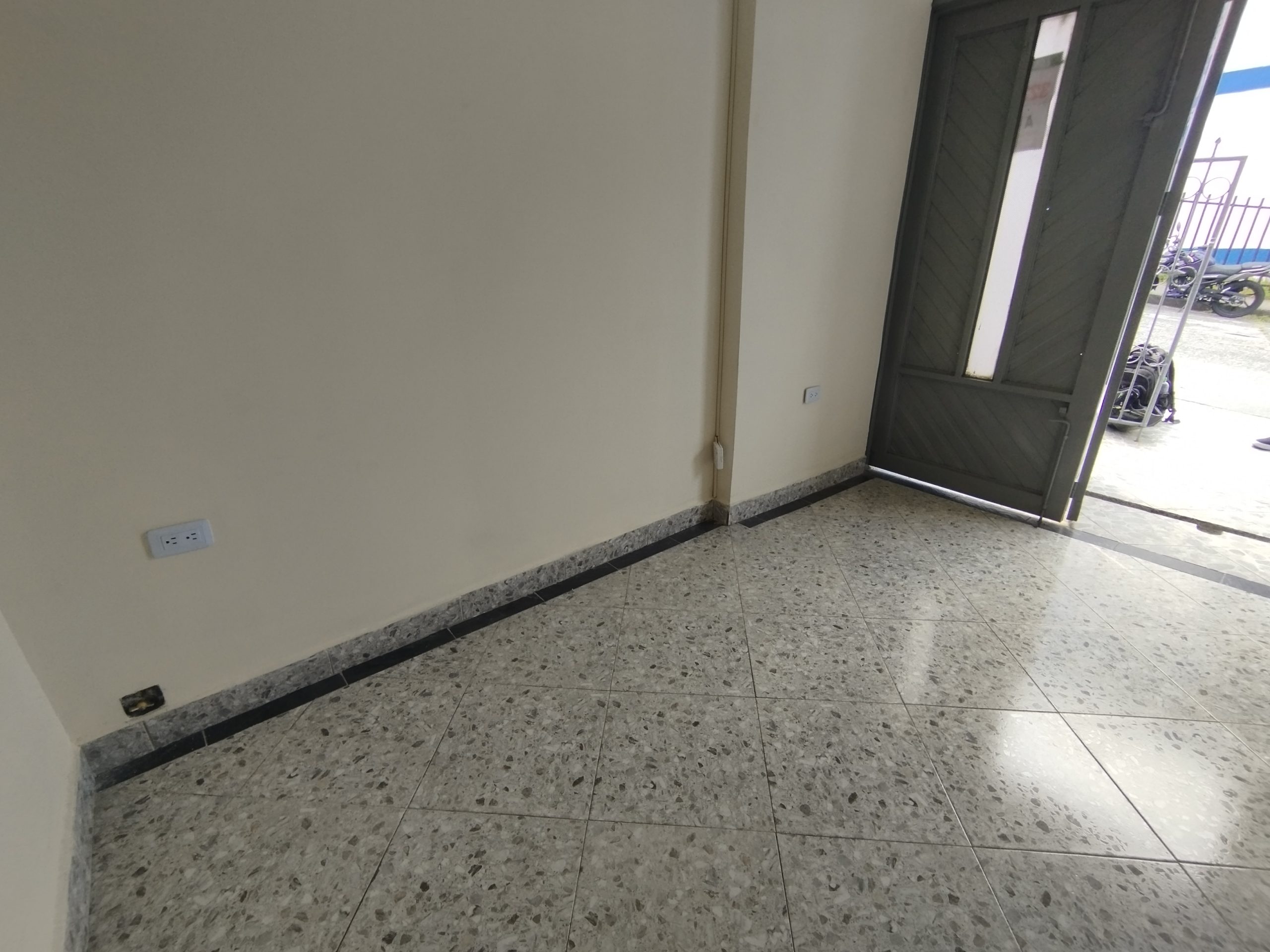 ARRIENDO LOCAL EN CENTRO DE VILLAMARÍA | ARRIENDOS VILLAMARÍA