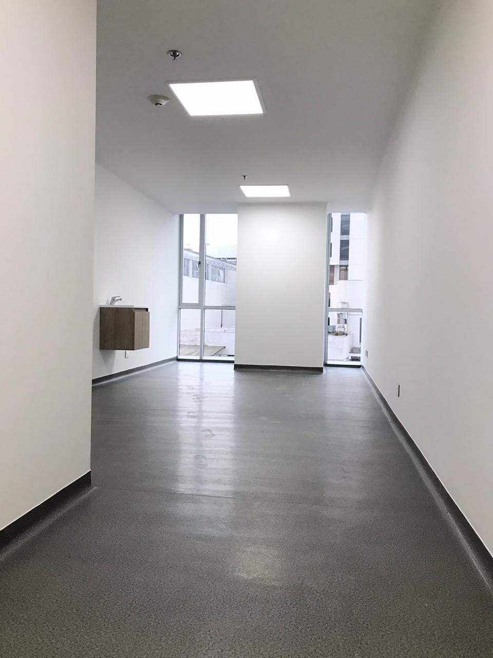 CONSULTORIO EN ARRIENDO EN MANIZALES | ARRIENDOS MANIZALES 10 83931620200810033813.jpg