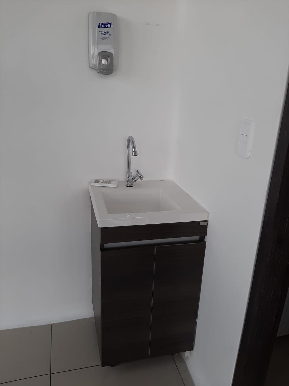 Se Alquila local en la Av Santander Manizales 4 8393220200727045816.jpg