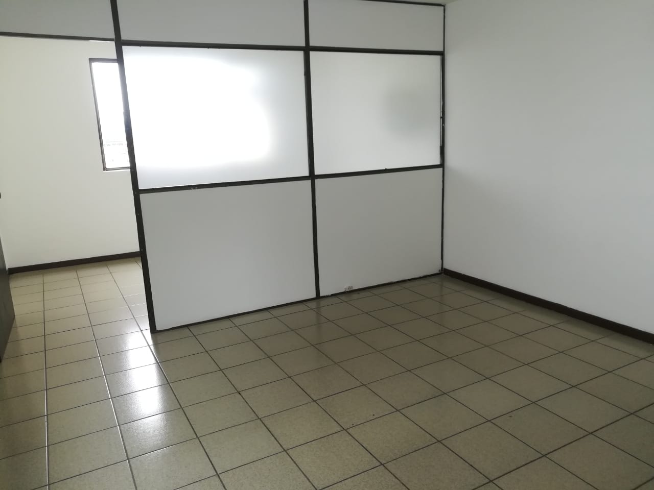 ARRIENDO OFICINA EN AVENIDA SANTANDER MANIZALES | ARRIENDOS MANIZALES 3 8393220210315120422.jpeg