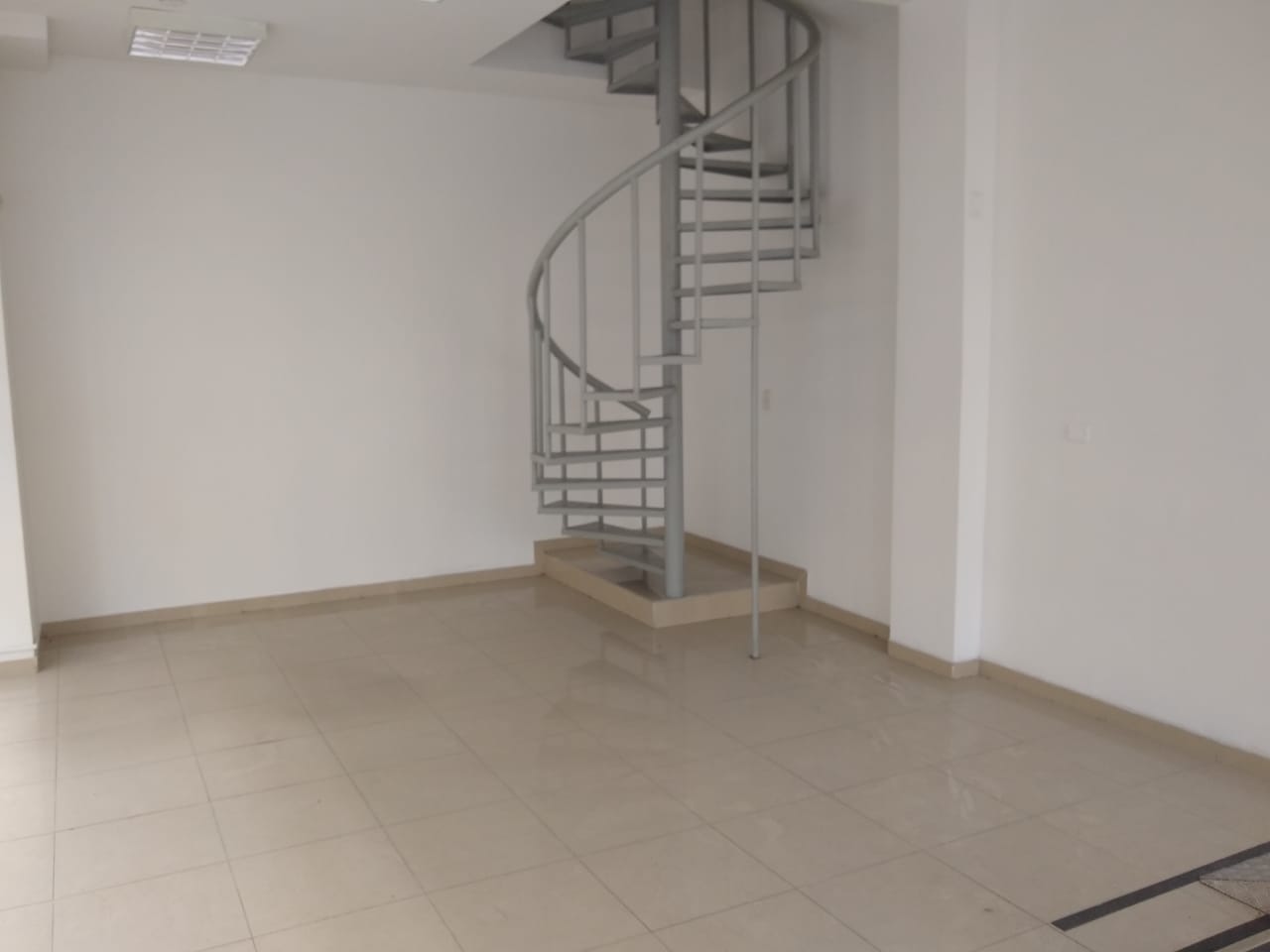 ARRIENDO LOCAL EN EL CENTRO DE MANIZALES | ARRIENDOS MANIZALES 1 8393320201007104433.jpg