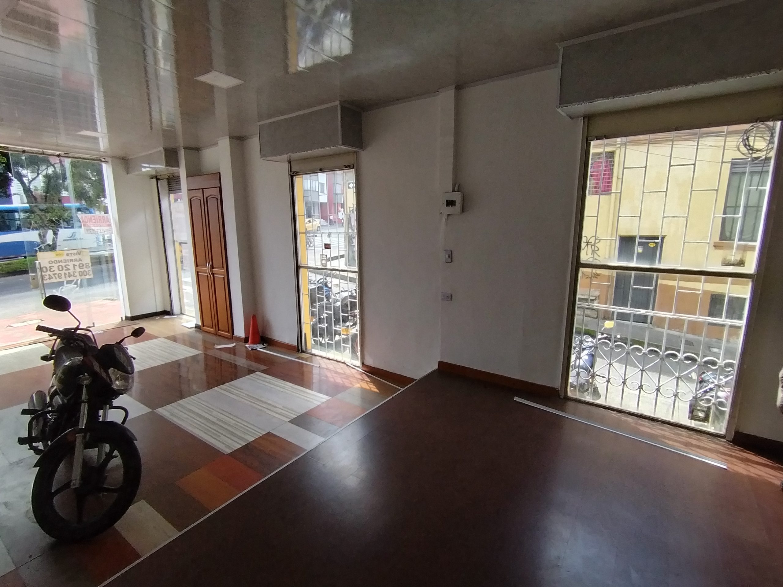 ARRIENDO OFICINA EN EL CENTRO, MANIZALES | ARRIENDOS MANZALES