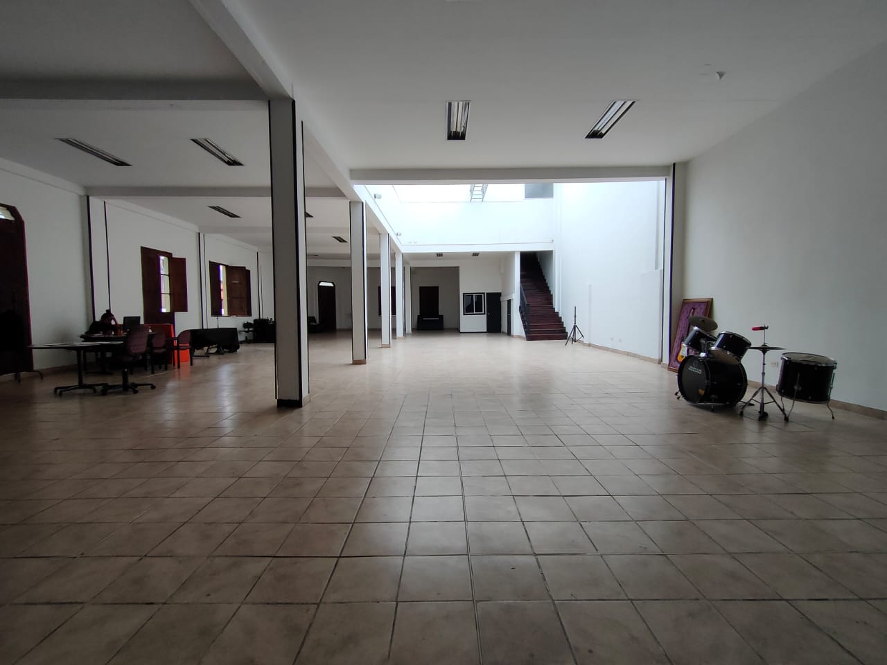 Se Alquila Local en el centro Manizales 8 8393420200829092120.jpg