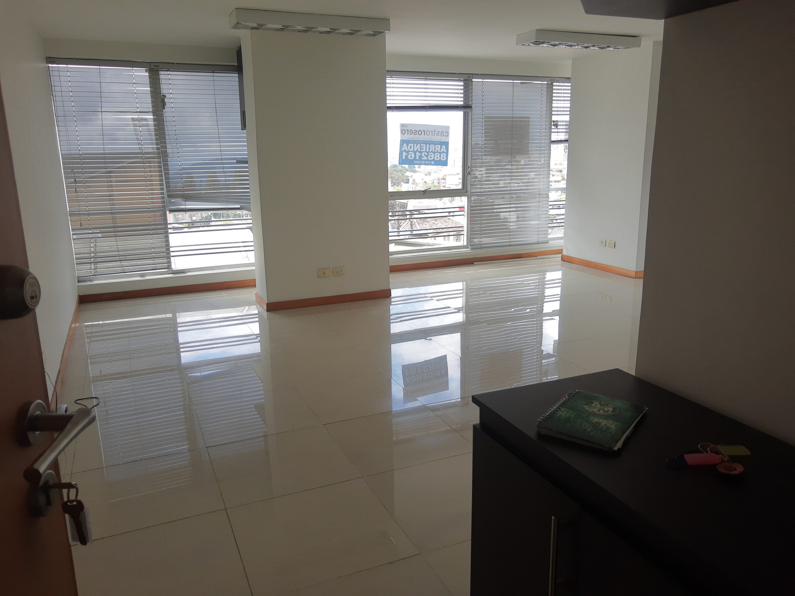 OFICINA EN ARRIENDO EN PALOGRANDE, MANIZALES | ARRIENDOS MANIZALES 5 8393420201204021842.jpg