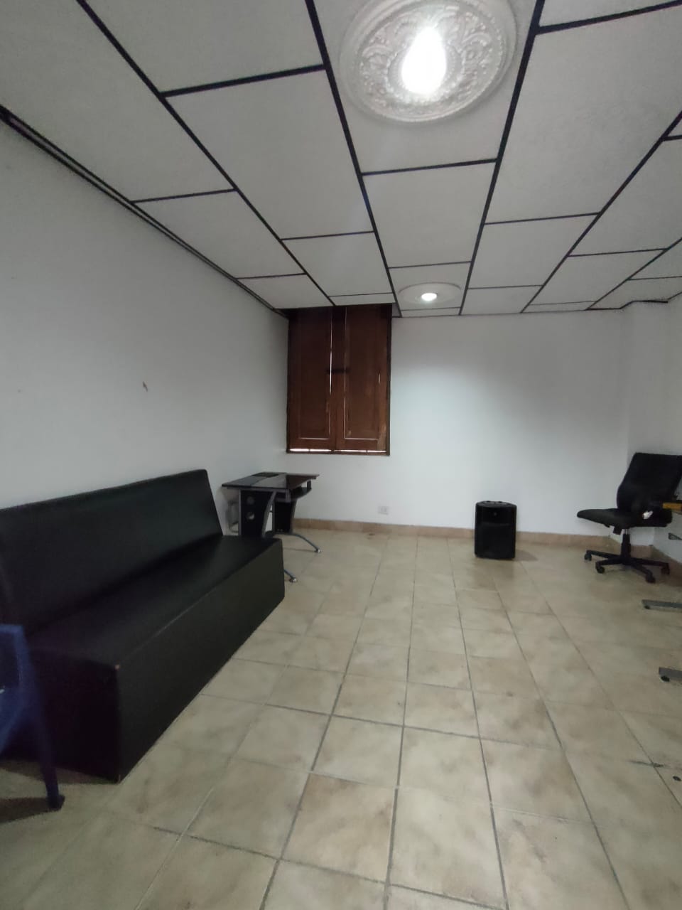 Se Alquila Local en el centro Manizales 9 8393520200829092120.jpg