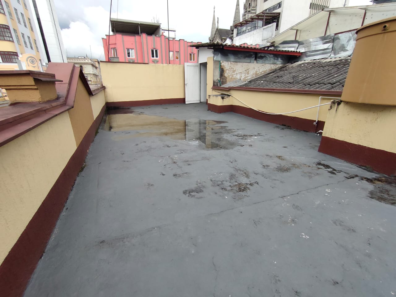 Se Alquila Local en el centro Manizales 15 8393820200829092121.jpg