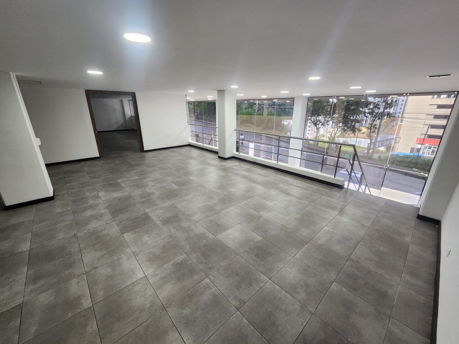 ARRIENDO OFICINA EN EL CABLE, MANIZALES | ARRIENDOS MANIZALES