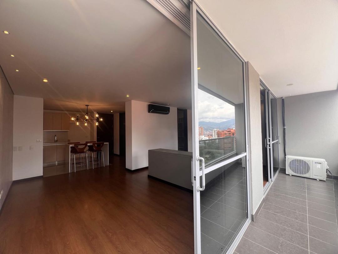 arriendo_apartamento_tipo_loft_1733272396-4685_8845.jpeg