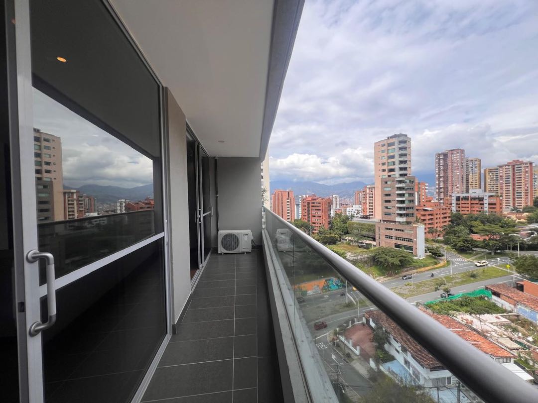 arriendo_apartamento_tipo_loft_1733272398-2001_100.jpeg