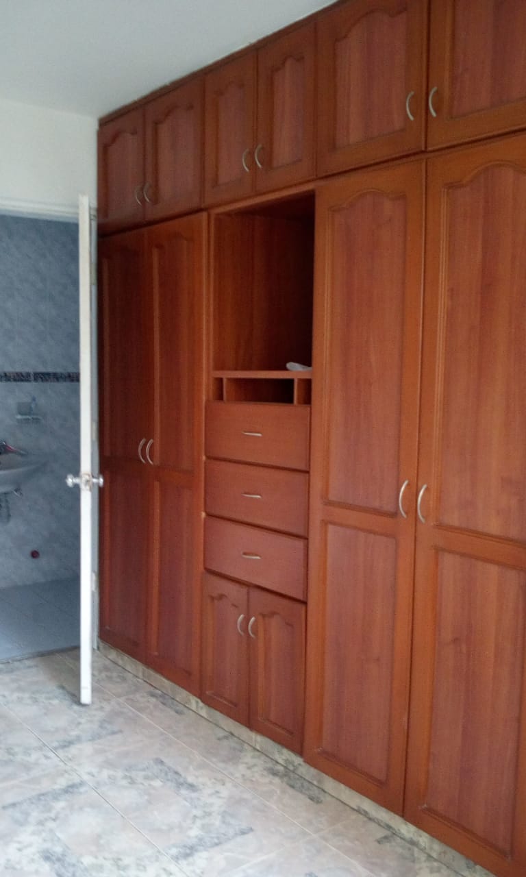 ALQUILO LOCAL AVENIDA ROOSEVELT