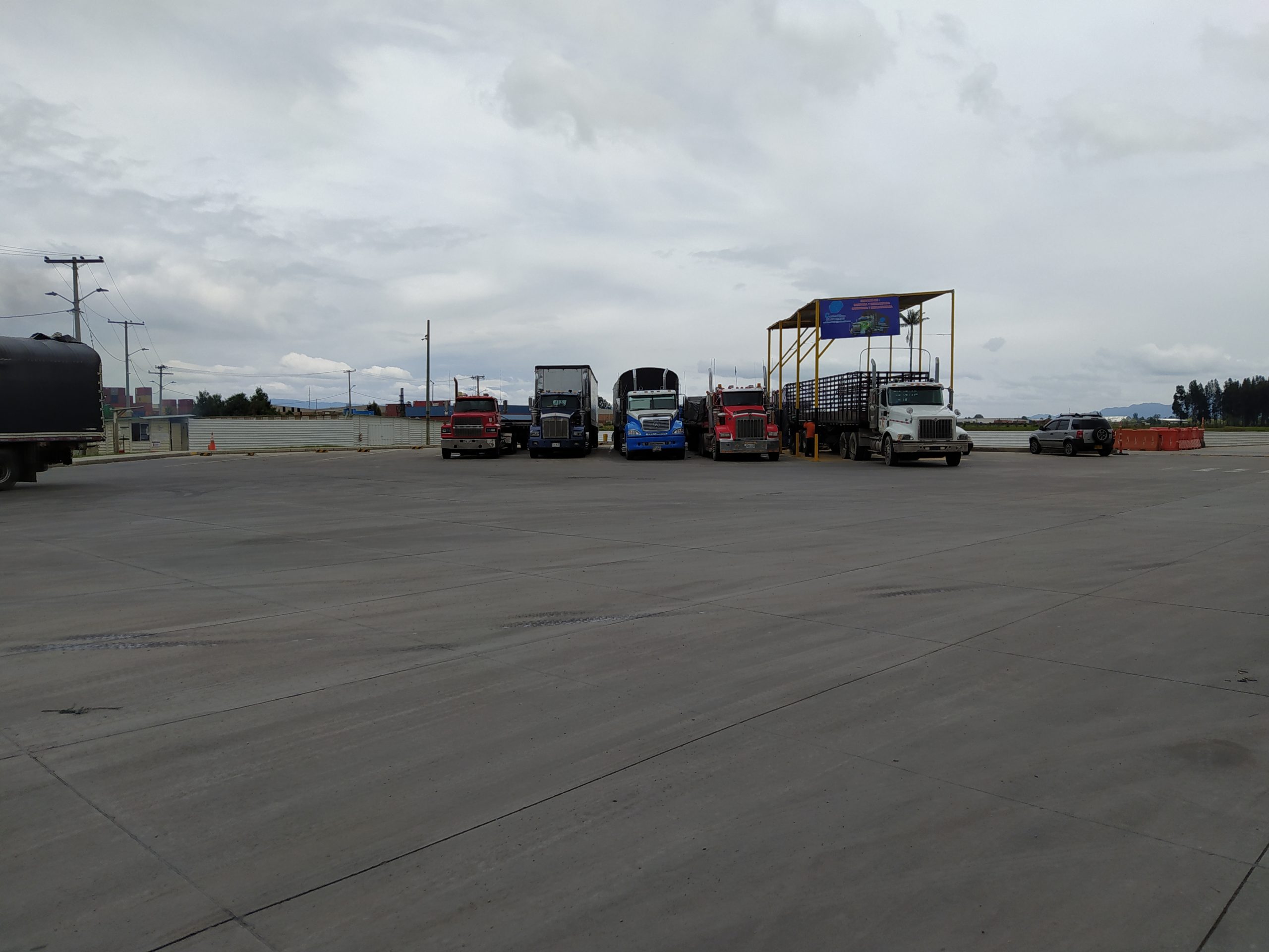 ARRIENDO BODEGA 2050M2 MADRID, CUNDINAMARCA PARQUE INDUSTRIAL. 8 102740120230515095220.jpg