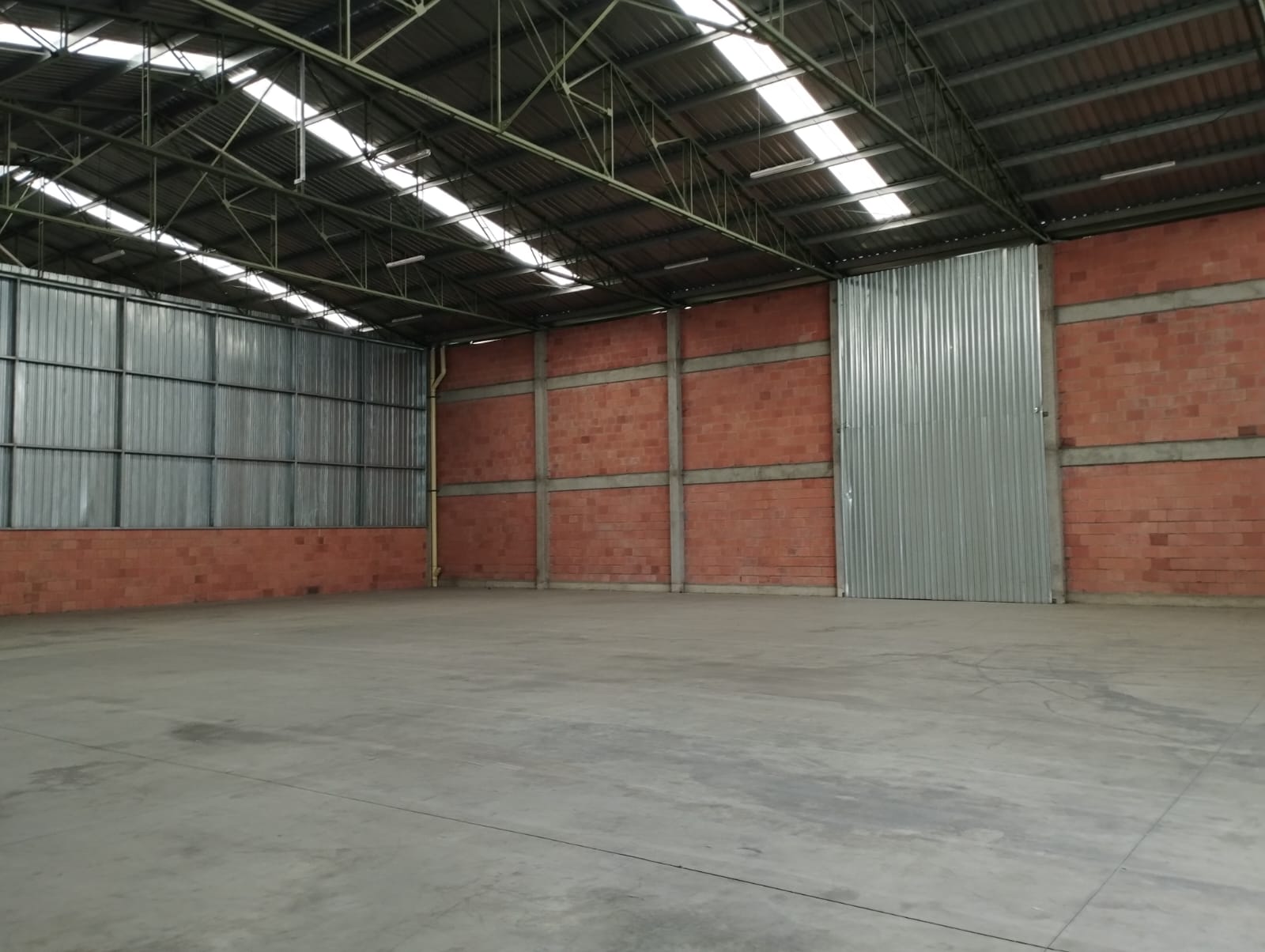 BODEGA ARRIENDO 750M2 MADRID ,CUND PARQUE INDUSTRIAL 3 1027401420230713062449.jpeg