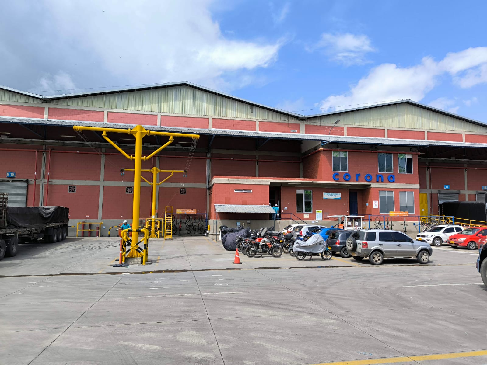 ARRIENDO BODEGA 4950 M2 MADRID, CUND 5 MUELLES PARQUE INDUSTRIAL 1 102740320240908091107.jpeg