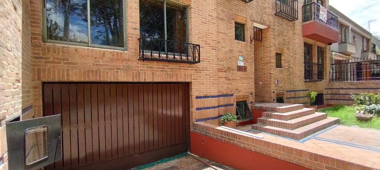 ARRIENDO LOCAL 85.7 M2 AV DORADO CENTRO EMPRESARIAL BURO BOGOTA D.C
