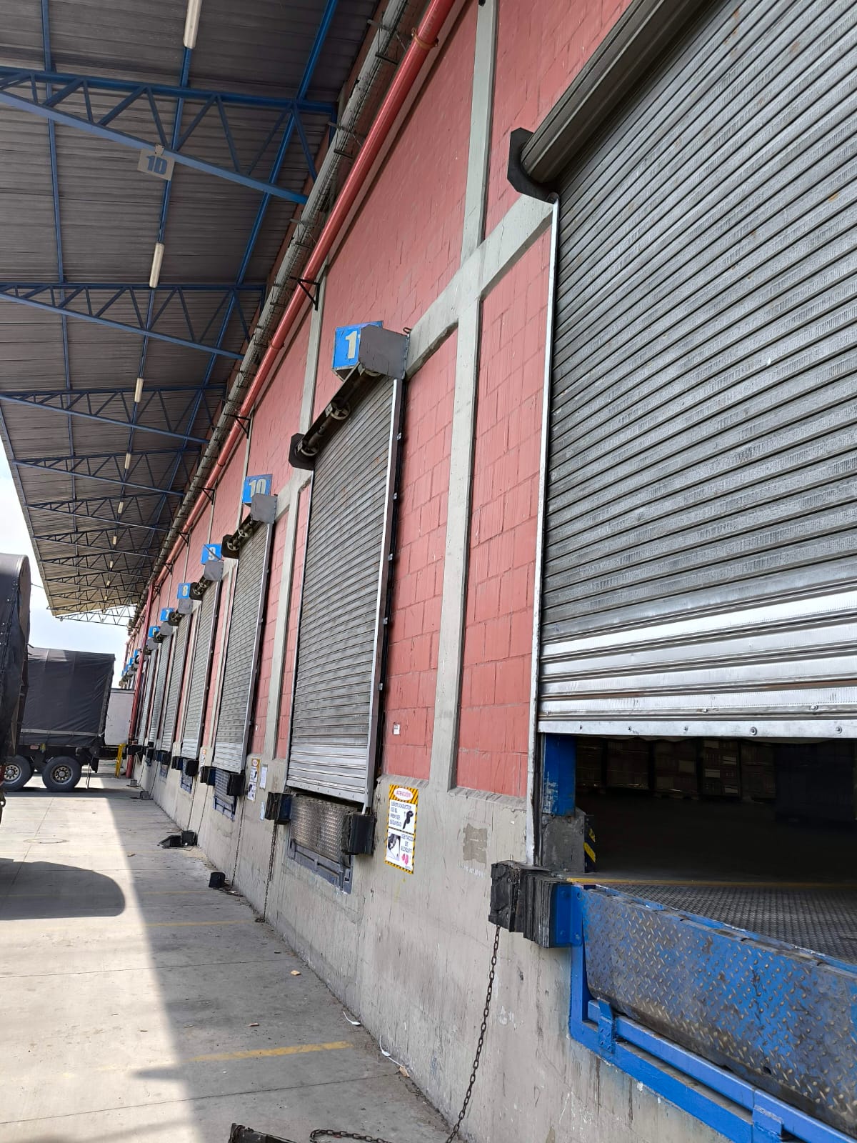 ARRIENDO BODEGA 4950 M2 MADRID, CUND 5 MUELLES PARQUE INDUSTRIAL 6 102740420240908091107.jpeg