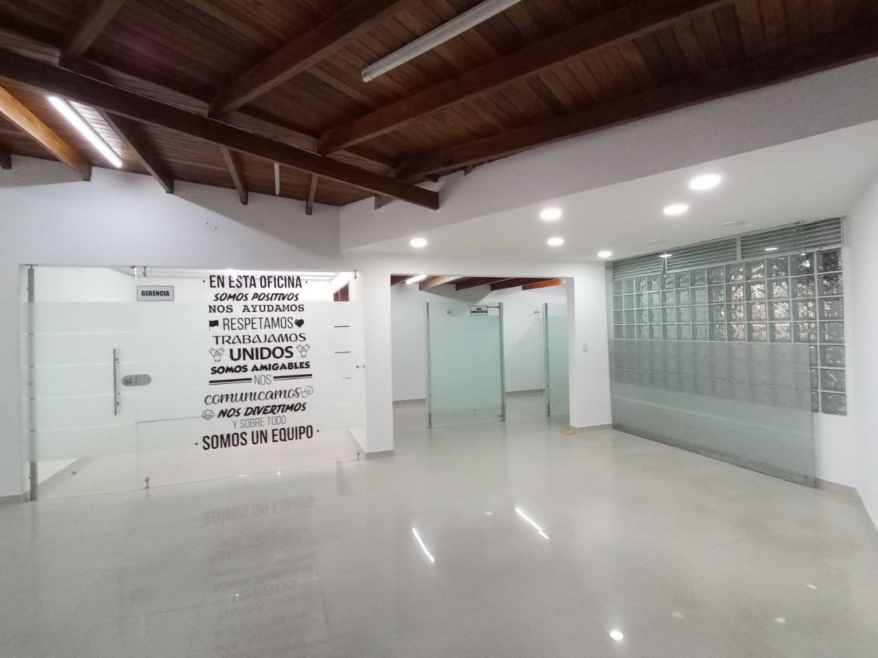 ARRIENDO LOCAL EN EL BOSQUE, MANIZALES | ARRIENDOS MANIZALES