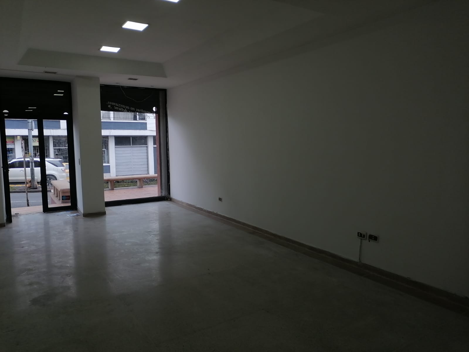 OFICINA EN ARRIENDO EN EL CENTRO DE MANIZALES | ARRIENDOS MANIZALES