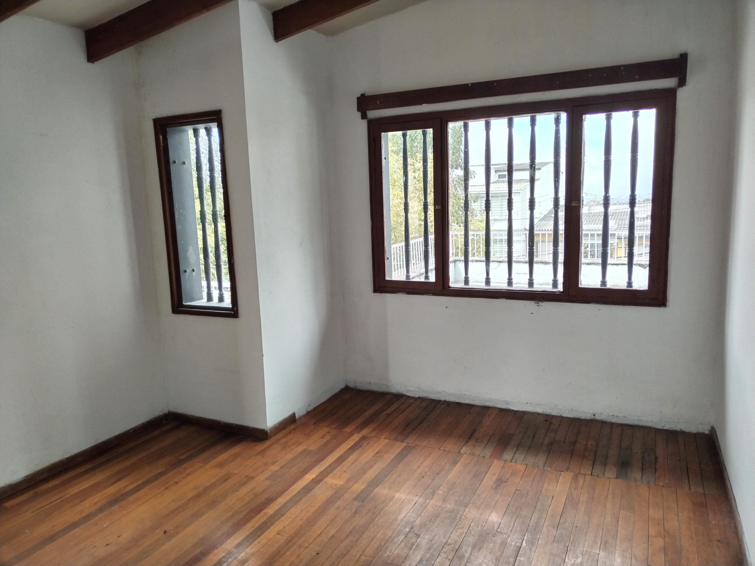 ALQUILER OFICINA EN EL CENTRO, MANIZALES