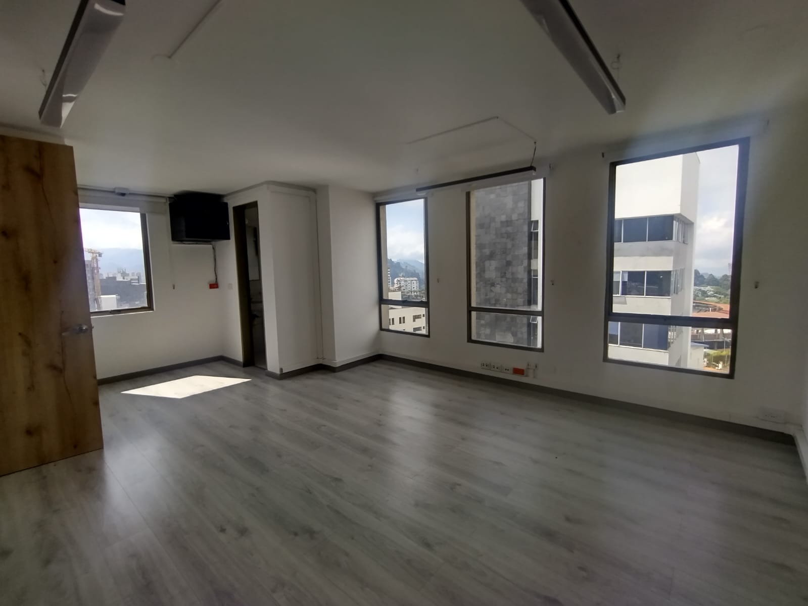 ARRIENDO LOCAL EN EL TABLAZO, MANIZALES | ARRIENDOS MANIZALES
