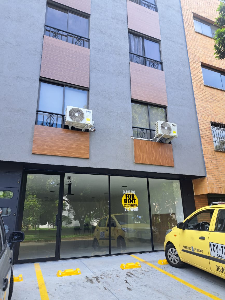 ALQUILO LOCAL PRONTA PLAZA NATURA JAMUNDI