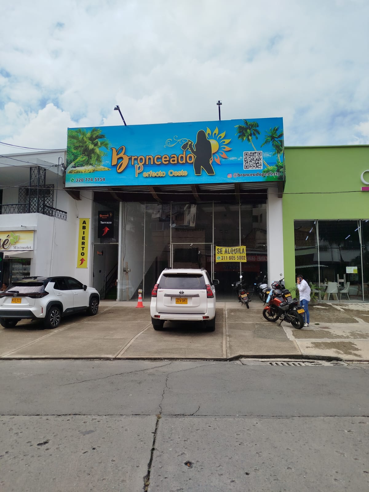 ARRIENDO APARTAMENTO BARRIO ALTO NAPOLES