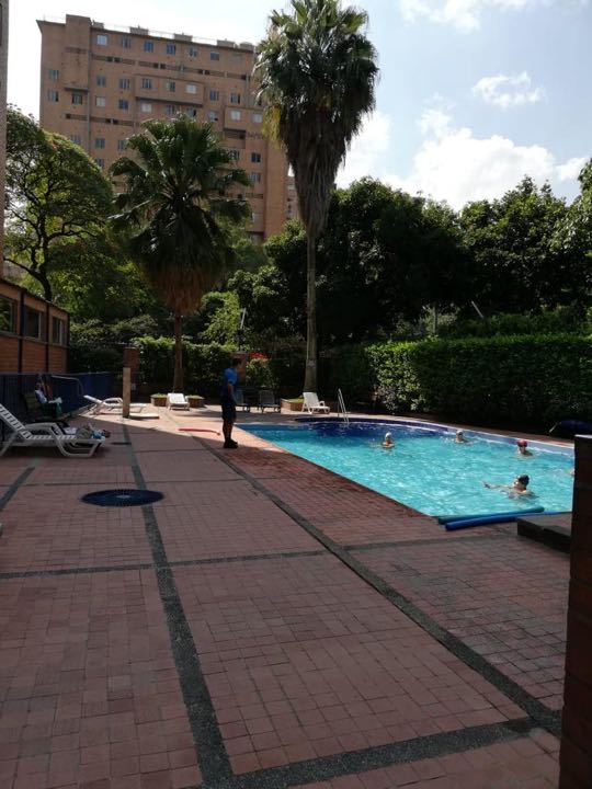 Oficina en arriendo Medellín Laureles Sector Lorena