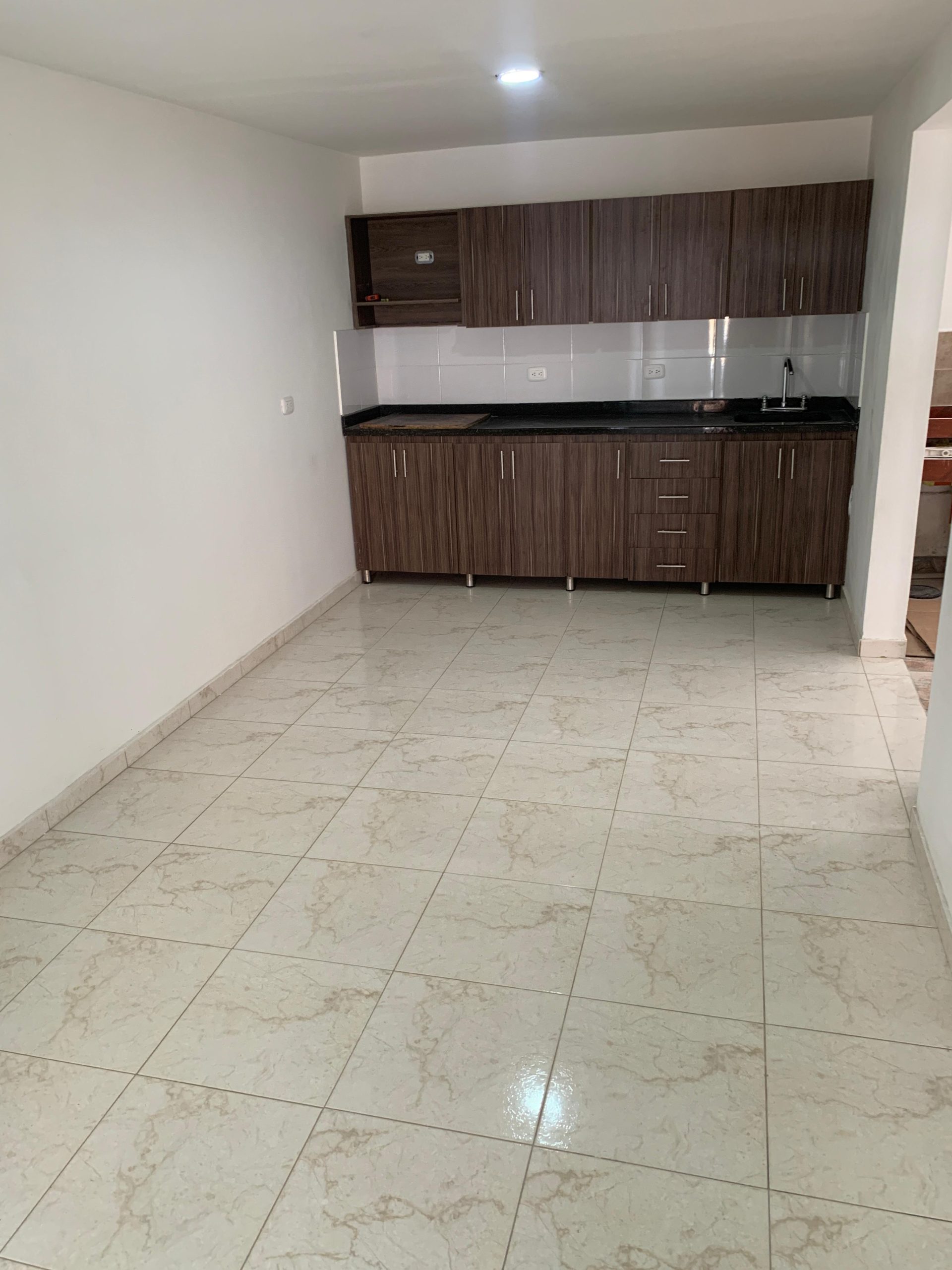 Alquiler Locales u Oficinas Centro Empresarial