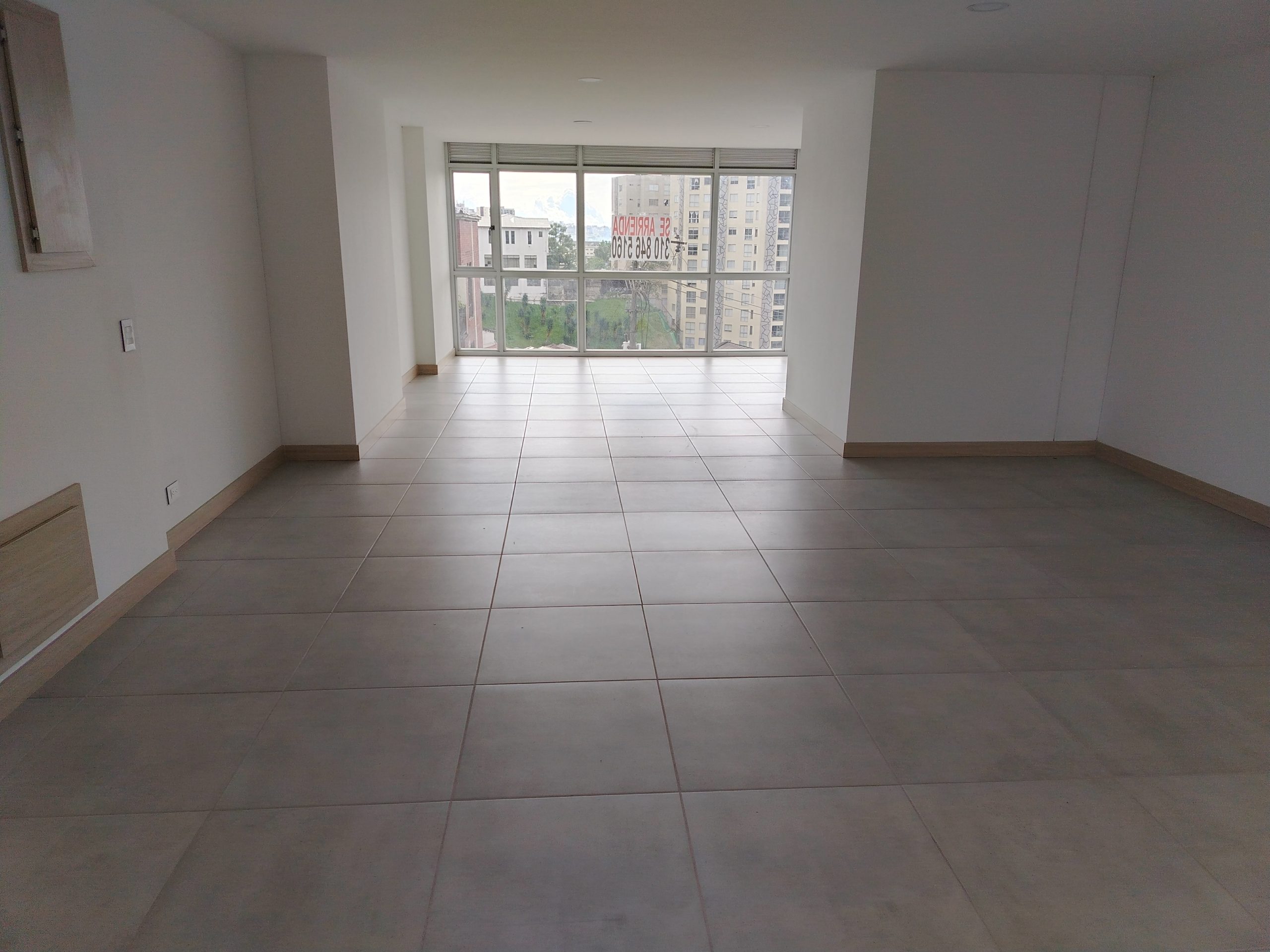 ARRIENDO OFICINA EN EL CENTRO DE MANIZALES | ARRIENDOS MANIZALES