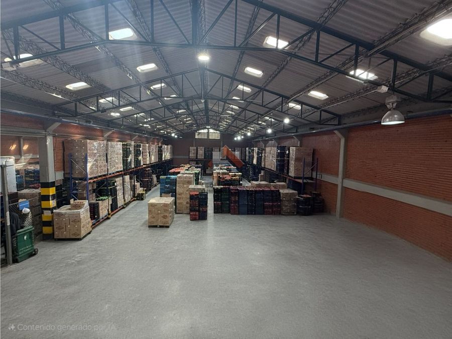 ARRIENDO CASA COMERCIAL EN SANTA ANA OCCIDENTAL BOGOTÁ D.C